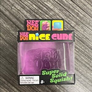 NeeDoh Nice Cube Purple Super Solid Squish